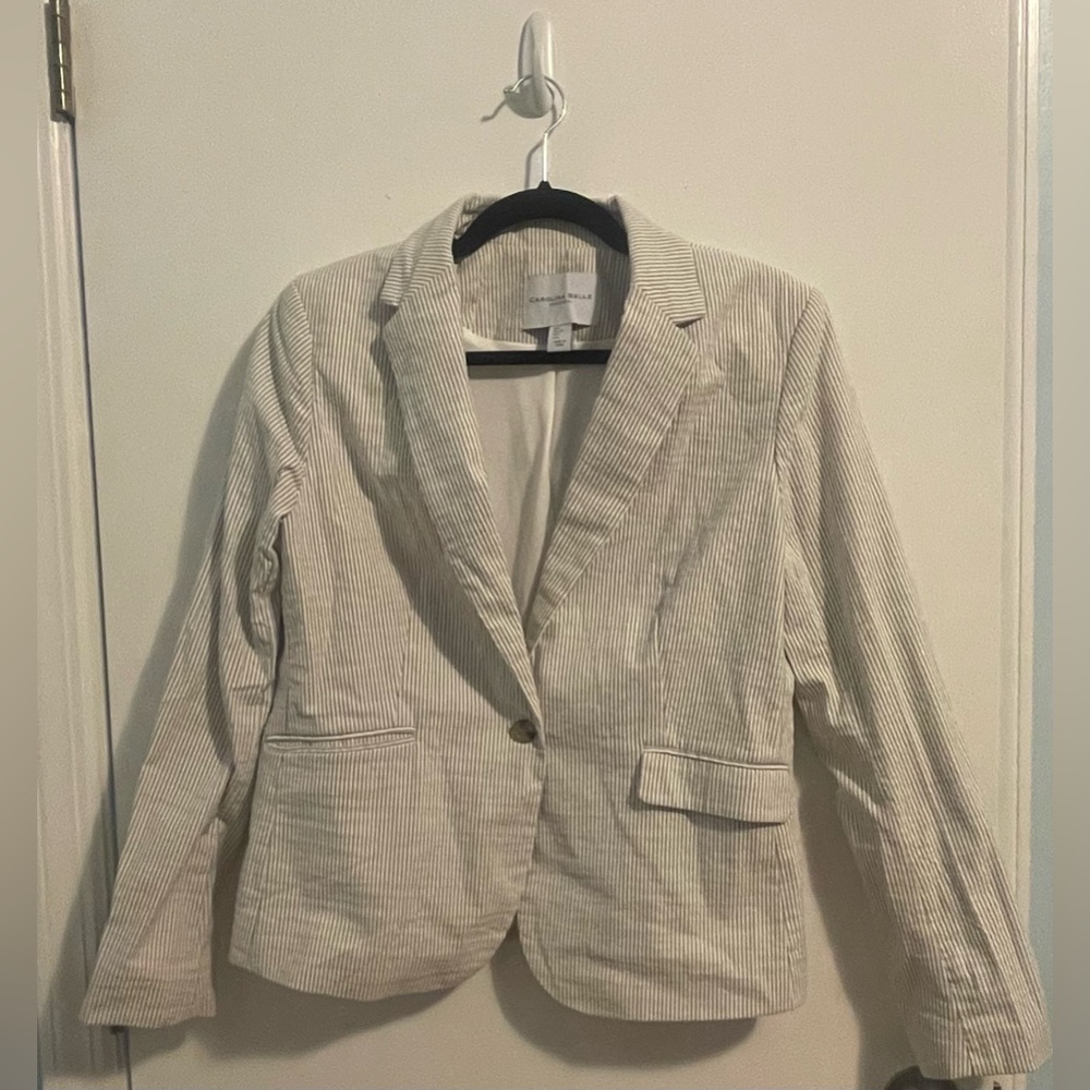 Caroline Belle Blazer
Size Large